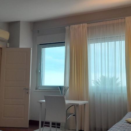 Just Blue Hotel Montesilvano Ngoại thất bức ảnh